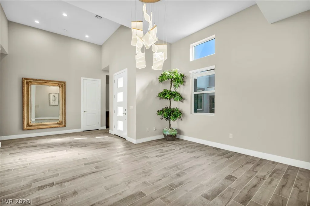 6184 Willow Rock, Las Vegas, NV 89135