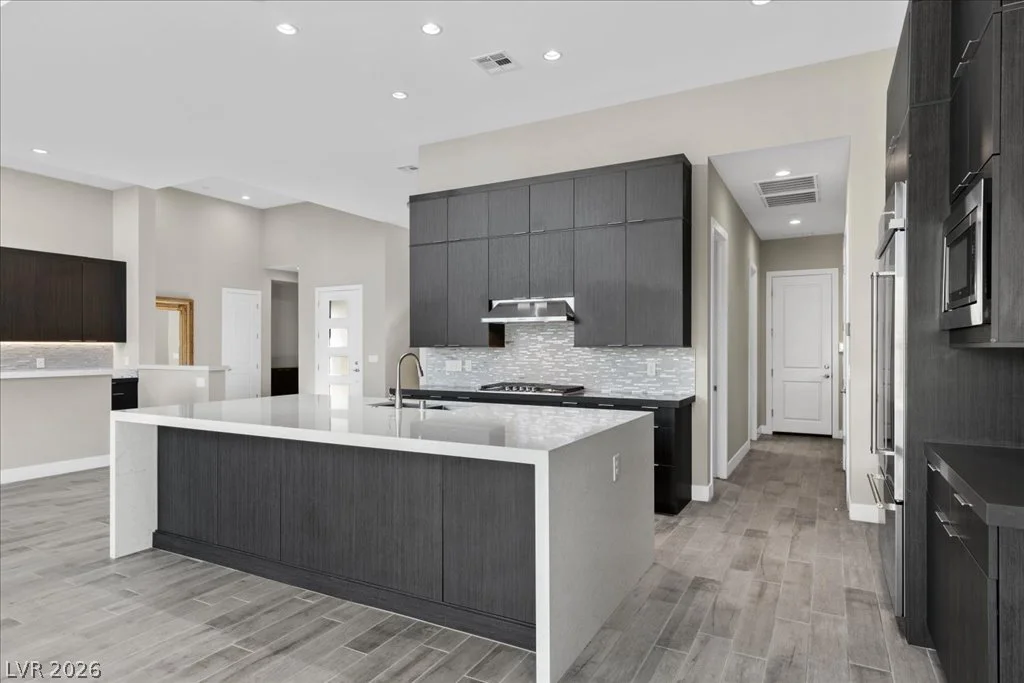 6184 Willow Rock, Las Vegas, NV 89135
