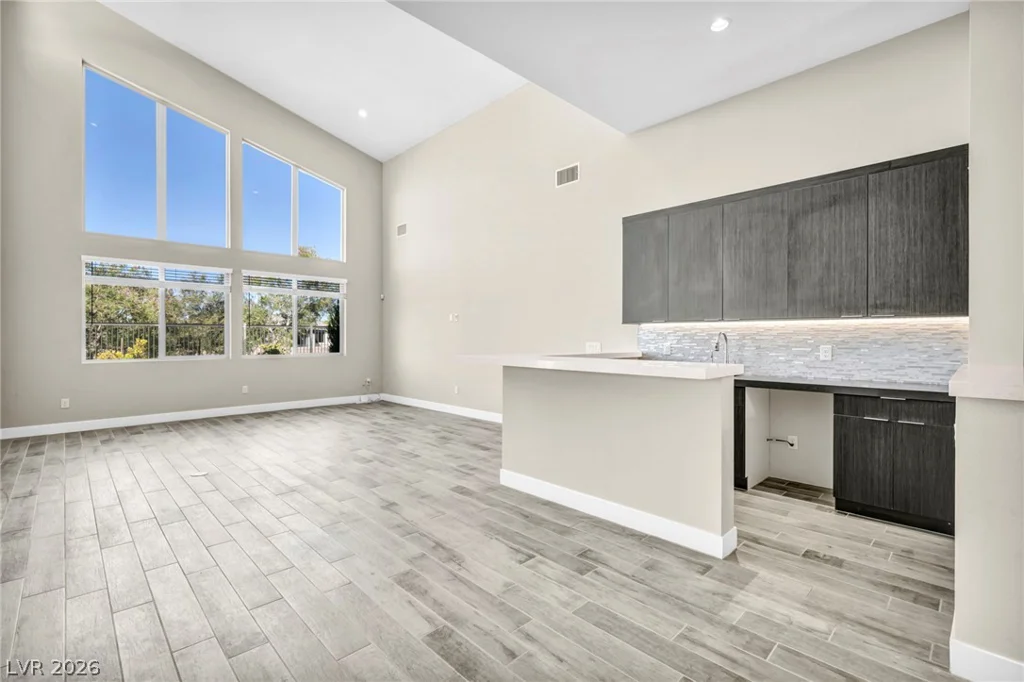 6184 Willow Rock, Las Vegas, NV 89135