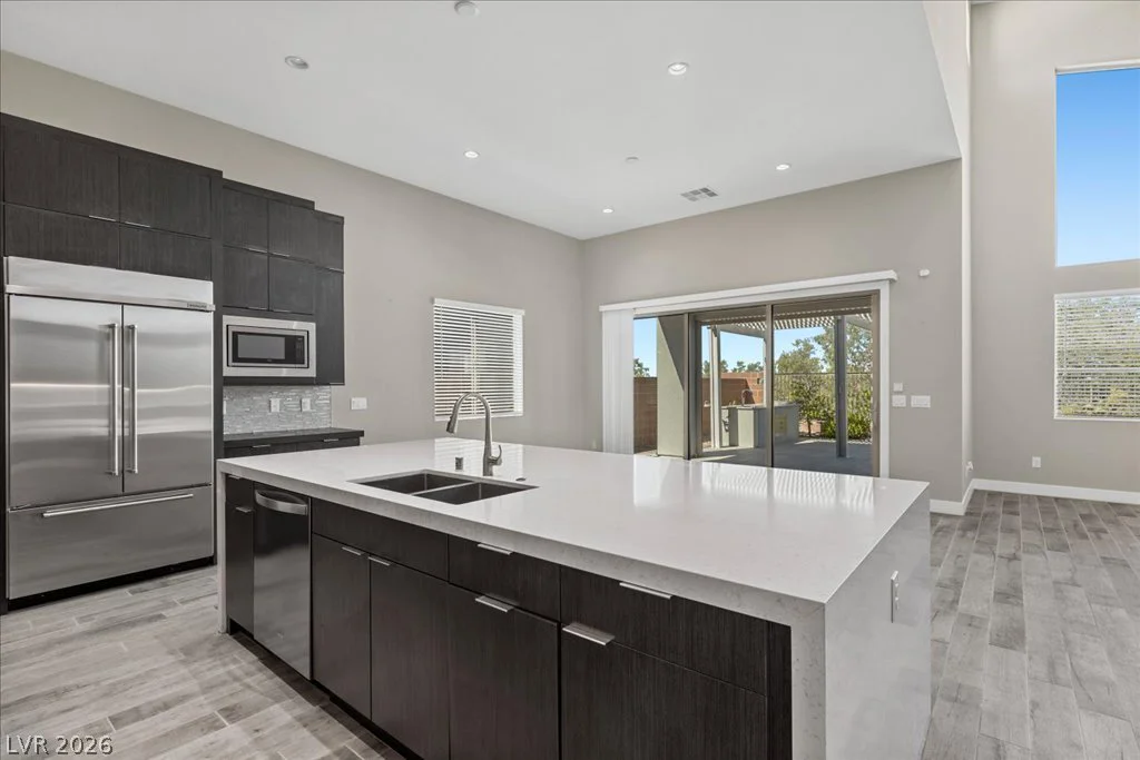 6184 Willow Rock, Las Vegas, NV 89135