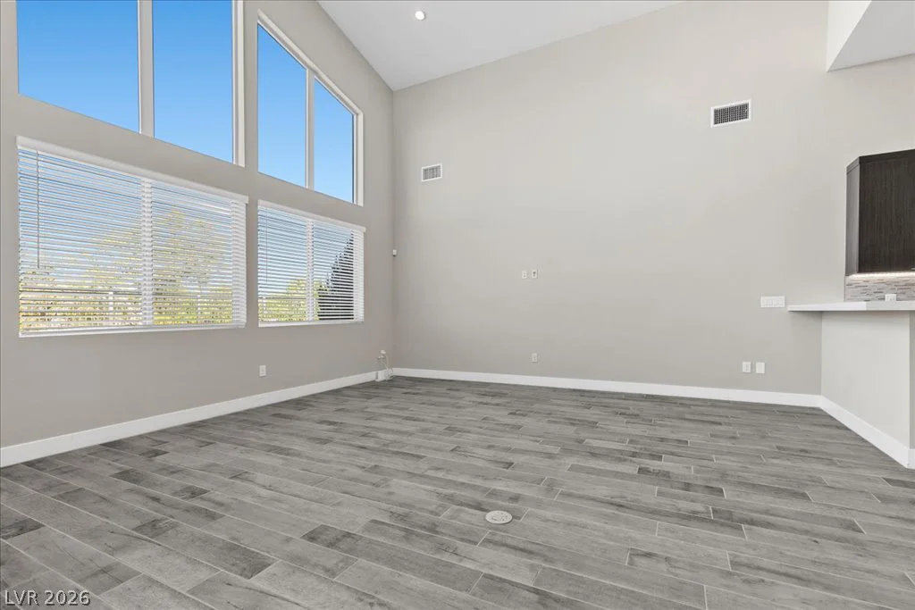 6184 Willow Rock, Las Vegas, NV 89135