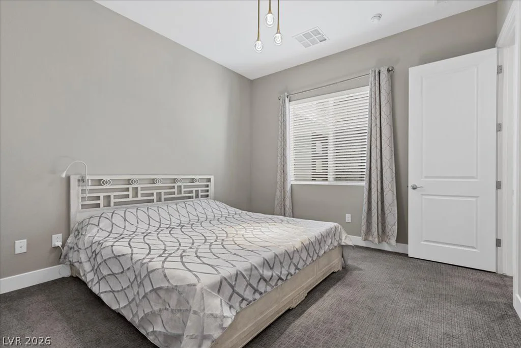 6184 Willow Rock, Las Vegas, NV 89135