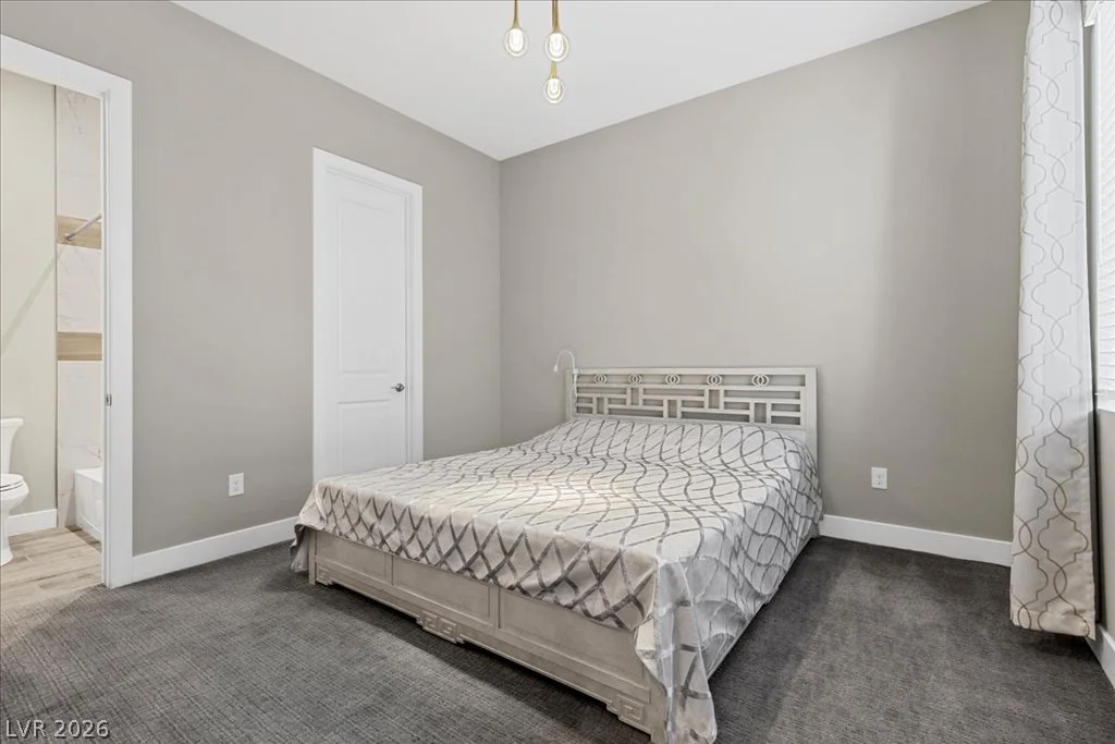 6184 Willow Rock, Las Vegas, NV 89135