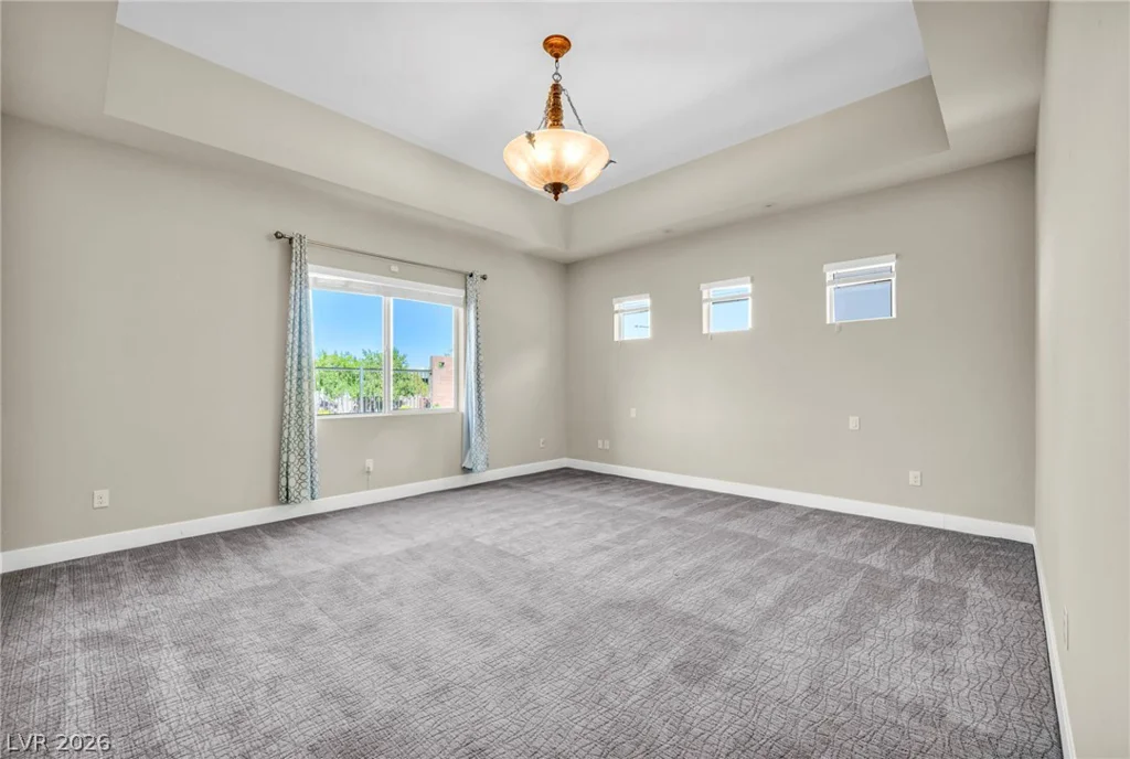 6184 Willow Rock, Las Vegas, NV 89135