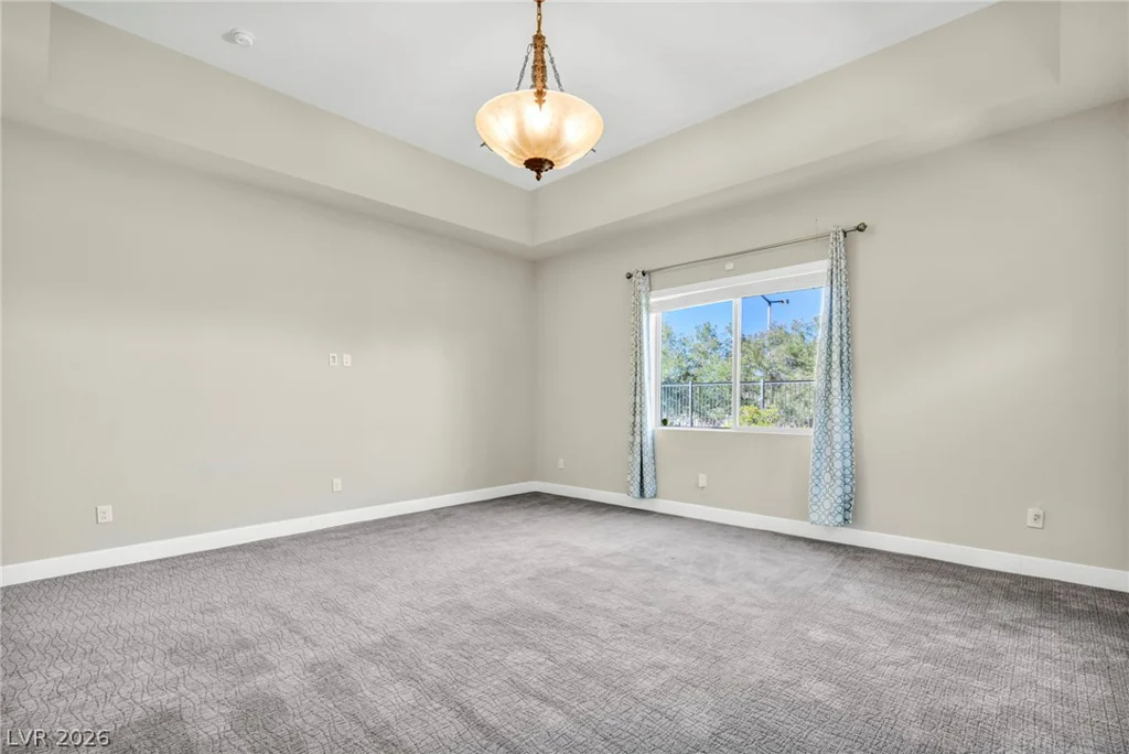 6184 Willow Rock, Las Vegas, NV 89135