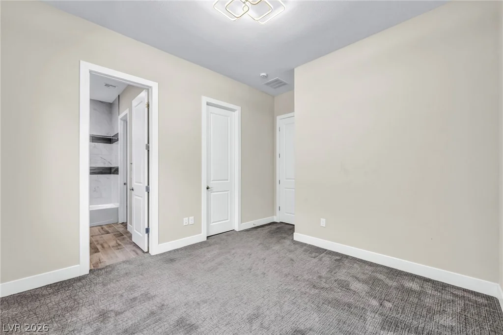 6184 Willow Rock, Las Vegas, NV 89135