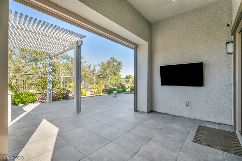 6184 Willow Rock, Las Vegas, NV 89135