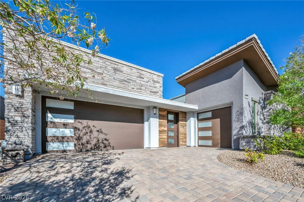6184 Willow Rock, Las Vegas, NV 89135