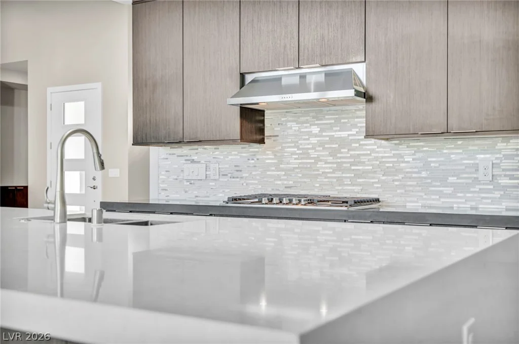6184 Willow Rock, Las Vegas, NV 89135