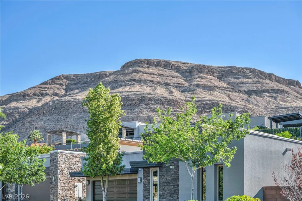 6184 Willow Rock, Las Vegas, NV 89135