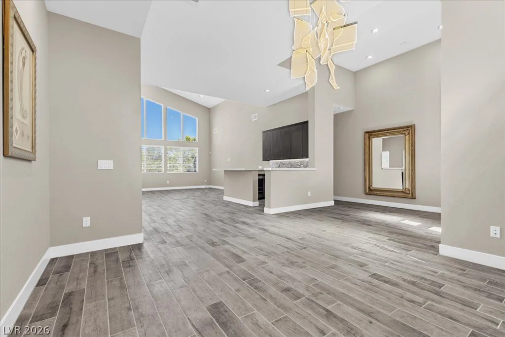 6184 Willow Rock, Las Vegas, NV 89135