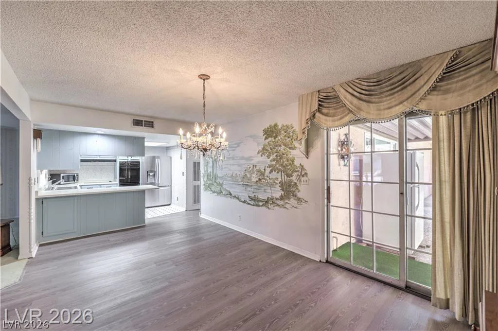 3851 Remount, Las Vegas, NV 89121