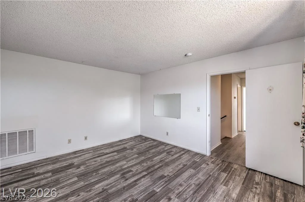 3851 Remount, Las Vegas, NV 89121