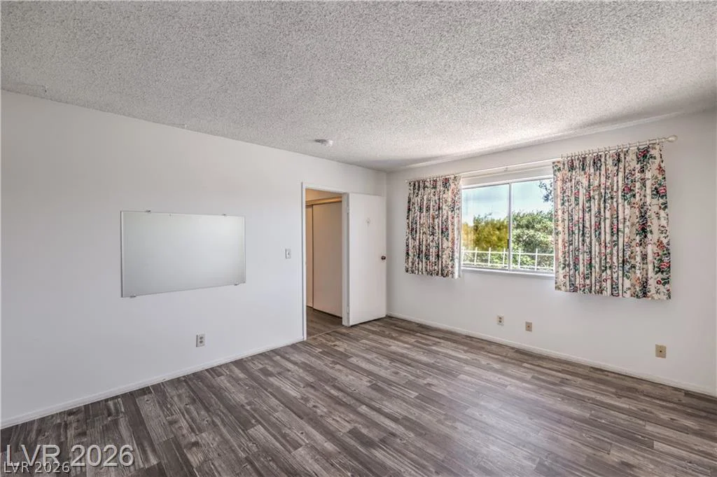 3851 Remount, Las Vegas, NV 89121
