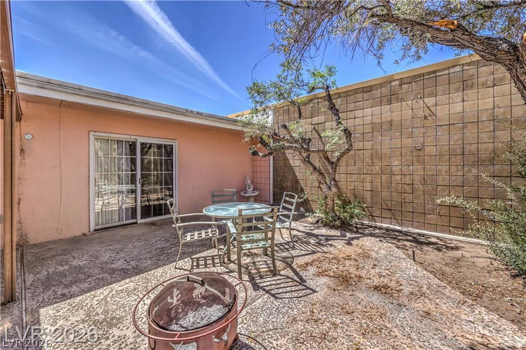 3851 Remount, Las Vegas, NV 89121
