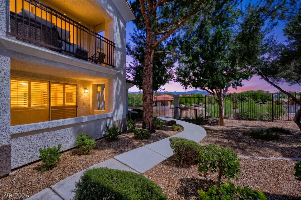 2325 Windmill, Henderson, NV 89074