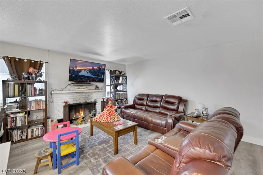 4788 Marnell, Las Vegas, NV 89121