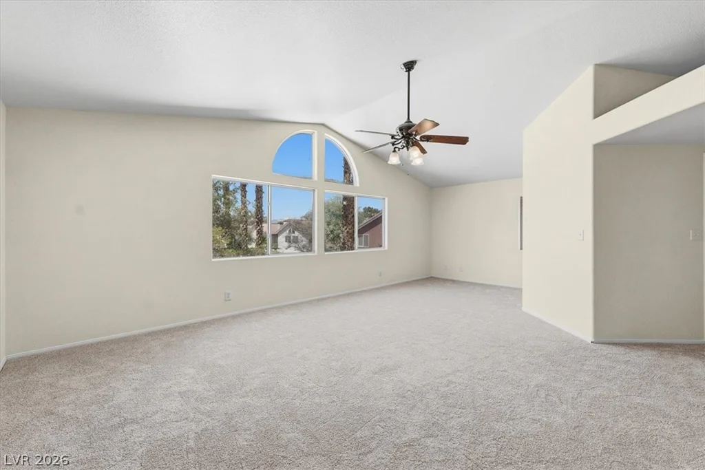 7612 Cruz Bay, Las Vegas, NV 89128