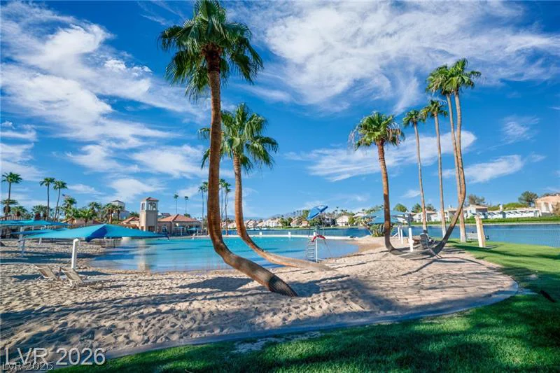 7612 Cruz Bay, Las Vegas, NV 89128