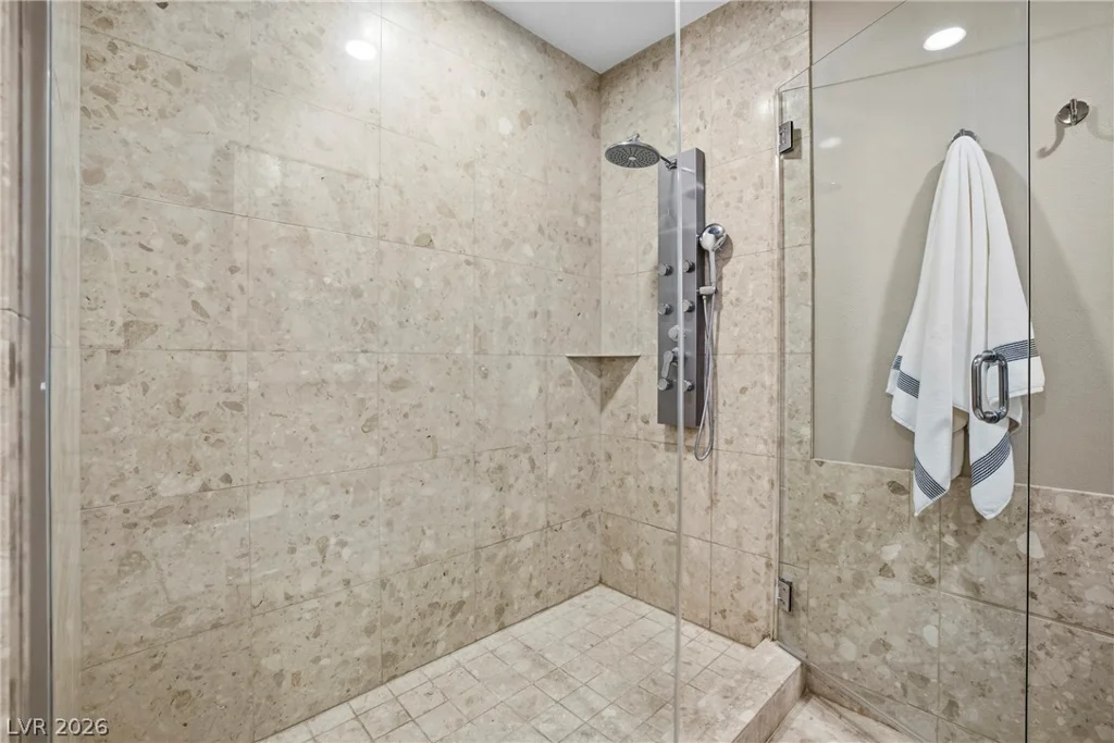 4575 Dean Martin, Las Vegas, NV 89103