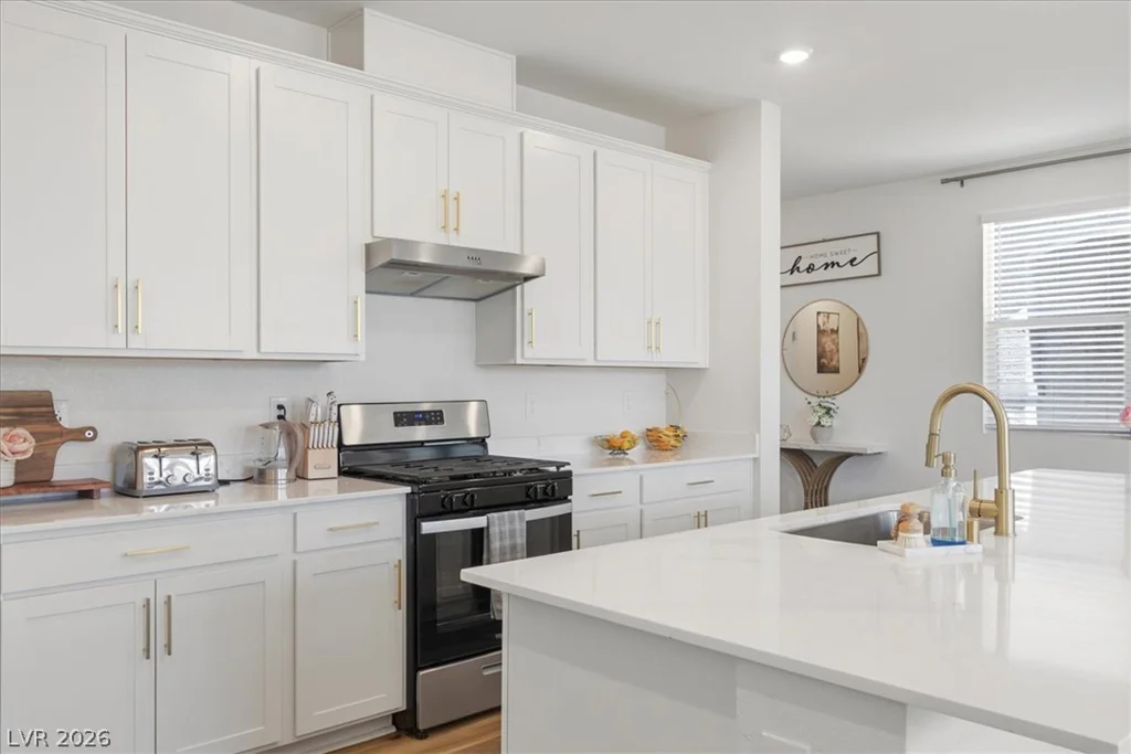 9570 Bursill, Las Vegas, NV 89139