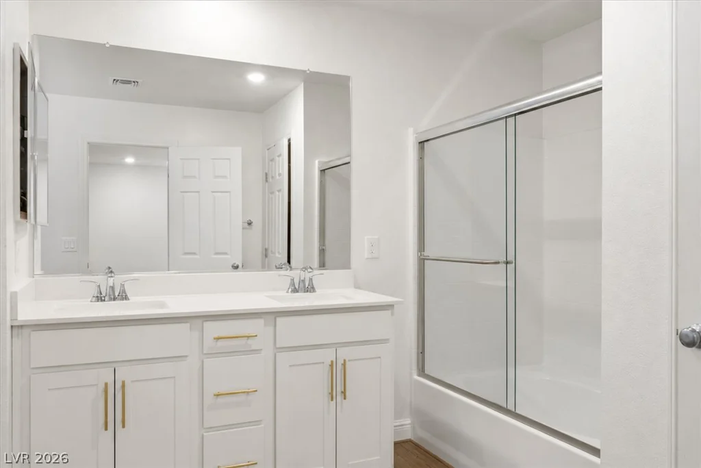9570 Bursill, Las Vegas, NV 89139
