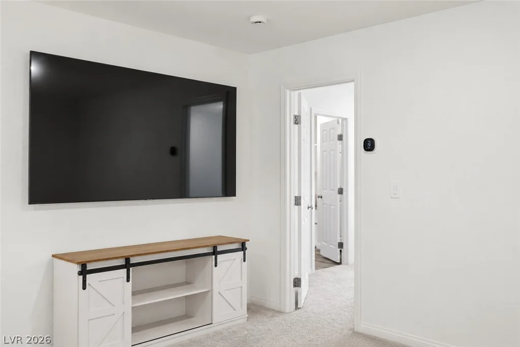 9570 Bursill, Las Vegas, NV 89139