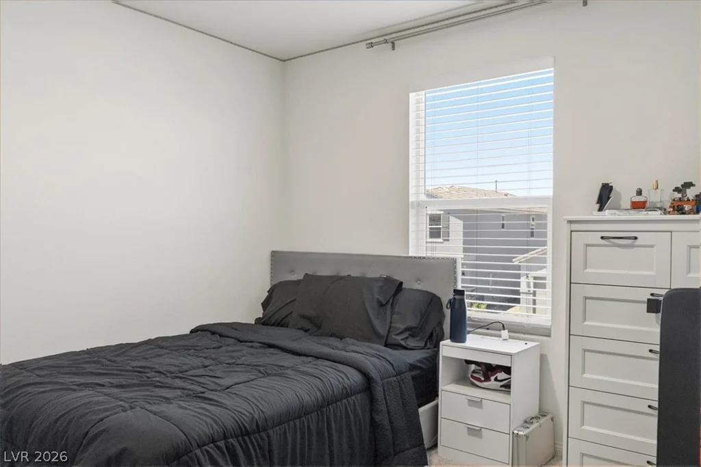 9570 Bursill, Las Vegas, NV 89139