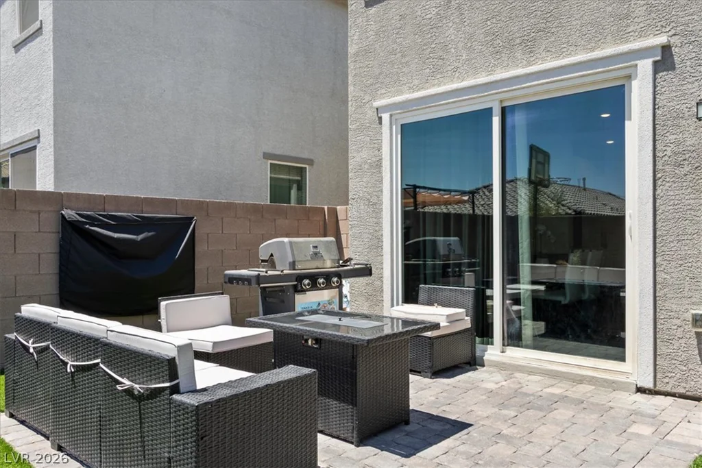 9570 Bursill, Las Vegas, NV 89139