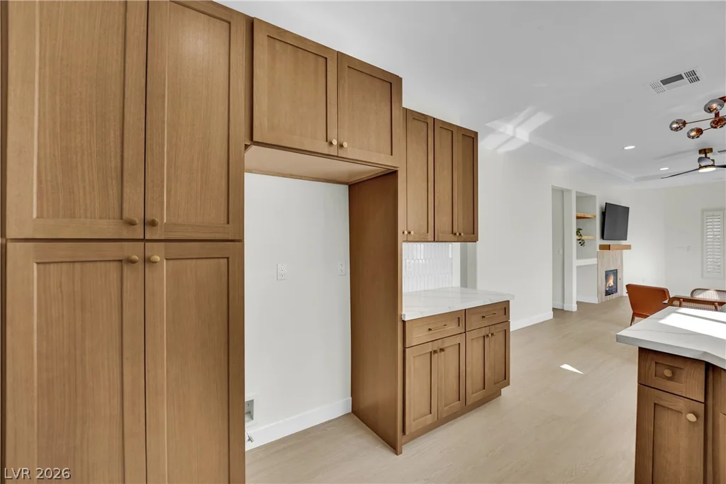 816 Coliseum, Las Vegas, NV 89144