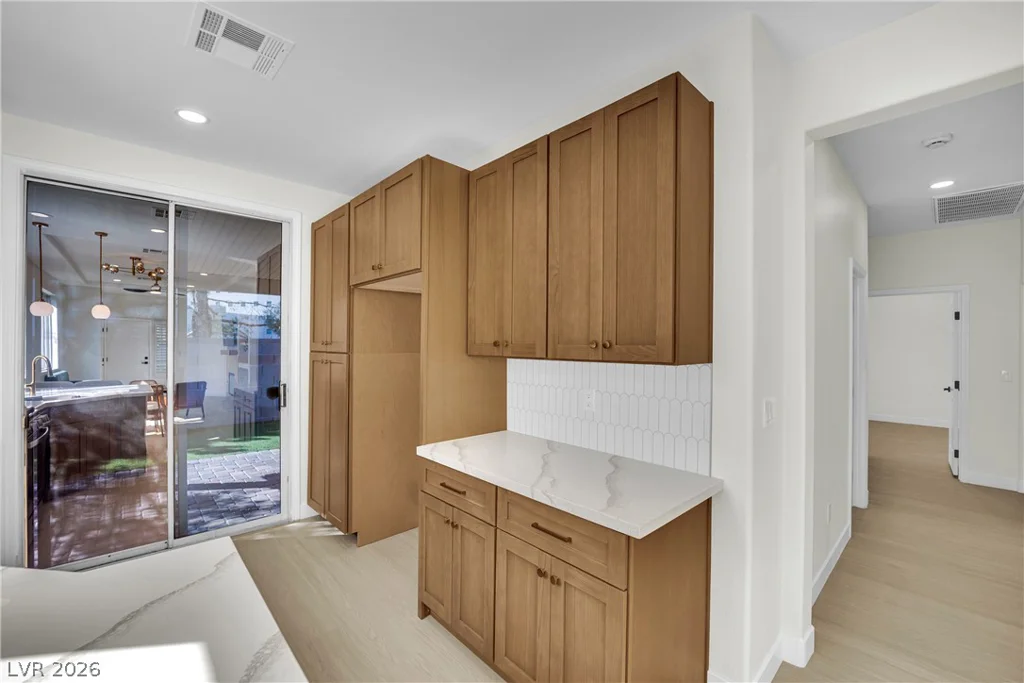816 Coliseum, Las Vegas, NV 89144