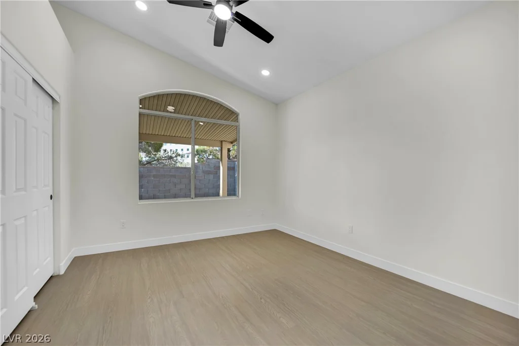 816 Coliseum, Las Vegas, NV 89144