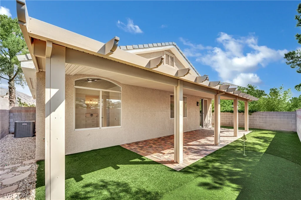 816 Coliseum, Las Vegas, NV 89144