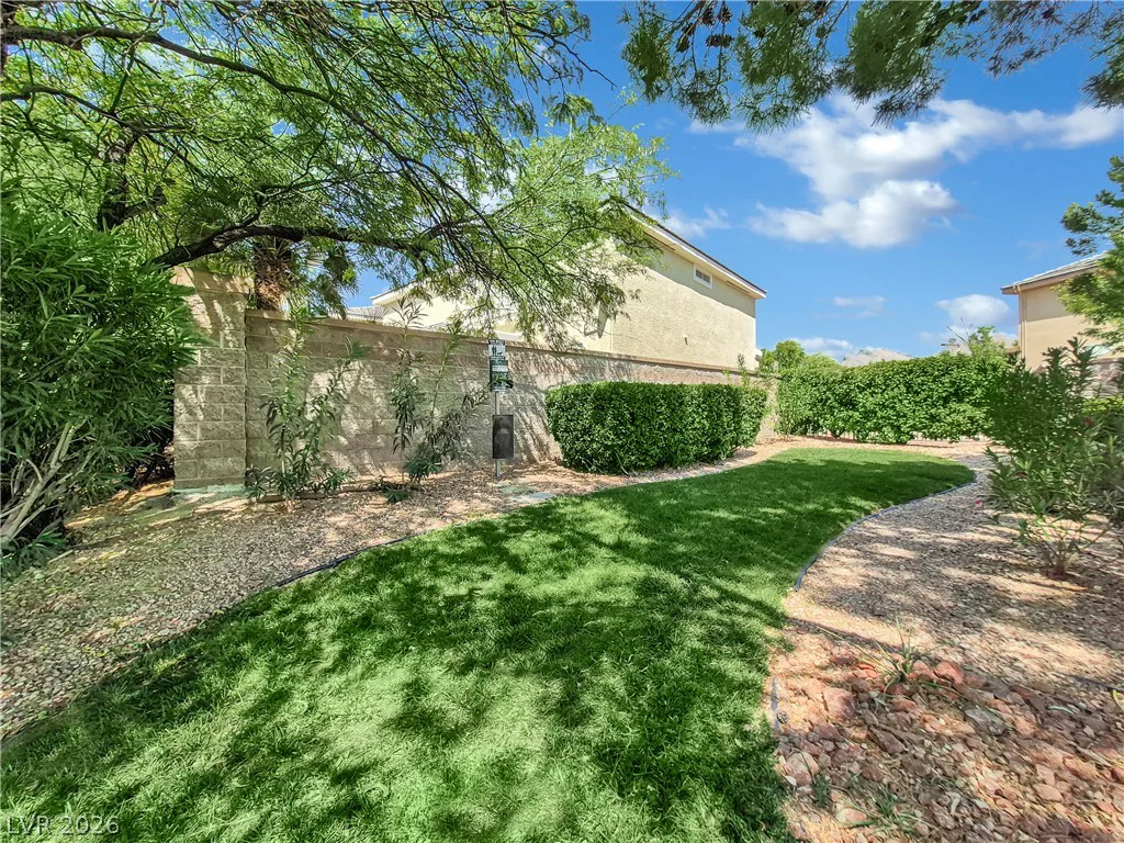 816 Coliseum, Las Vegas, NV 89144