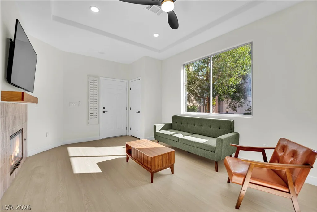 816 Coliseum, Las Vegas, NV 89144
