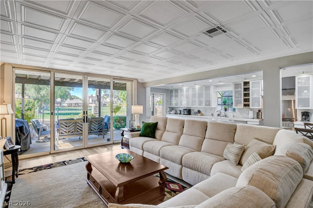 3200 Bel Air, Las Vegas, NV 89109