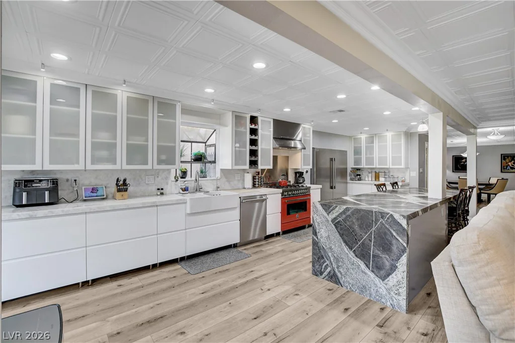 3200 Bel Air, Las Vegas, NV 89109