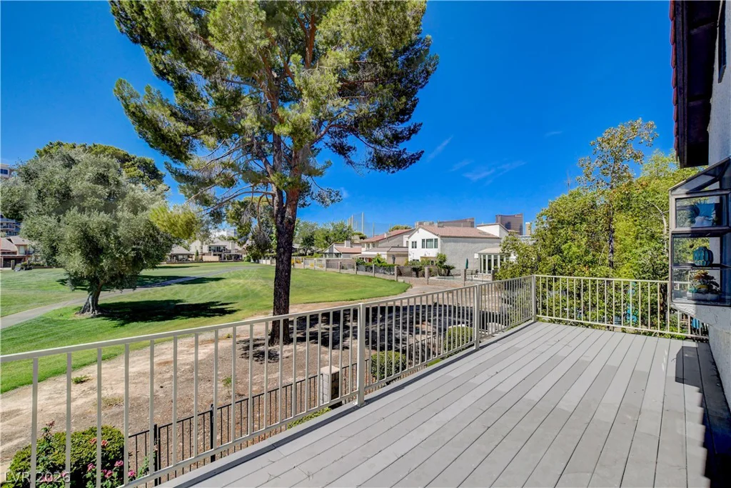 3200 Bel Air, Las Vegas, NV 89109