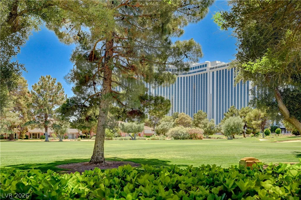 3200 Bel Air, Las Vegas, NV 89109