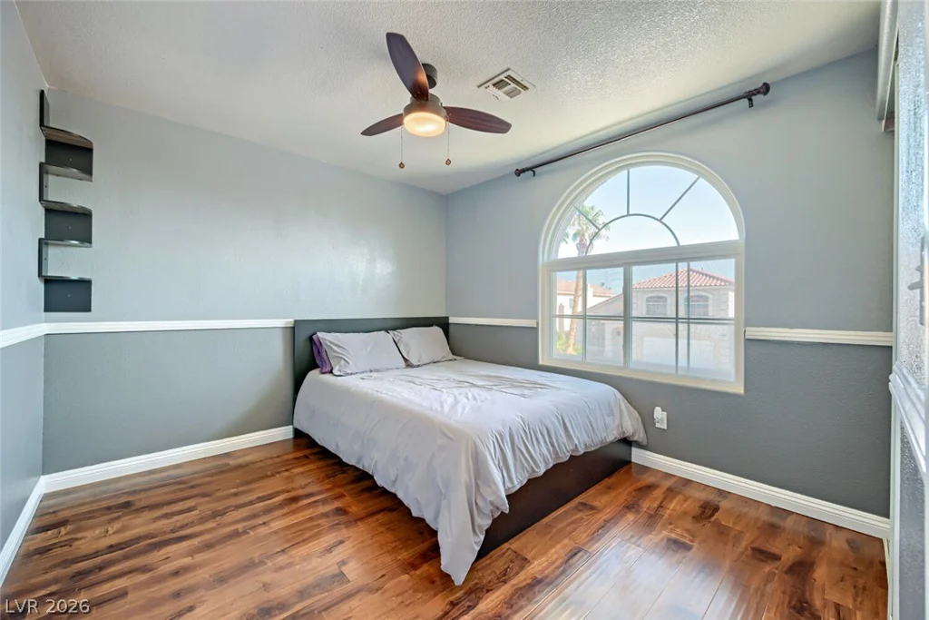 1899 Silver Bough, Las Vegas, NV 89183