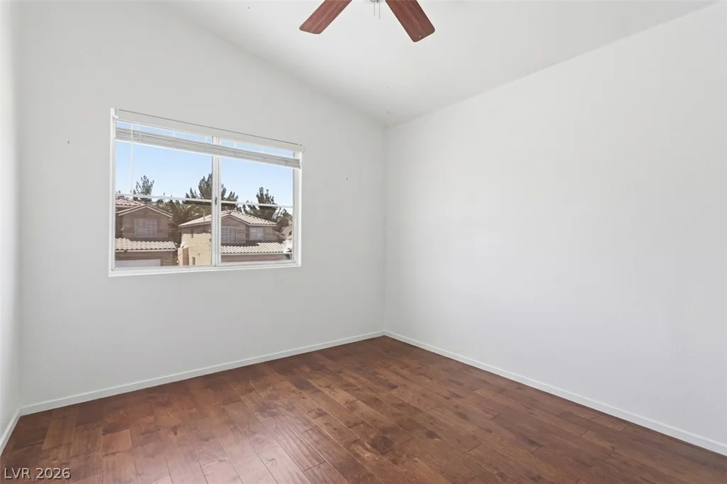 330 Laguna Glen, Henderson, NV 89014