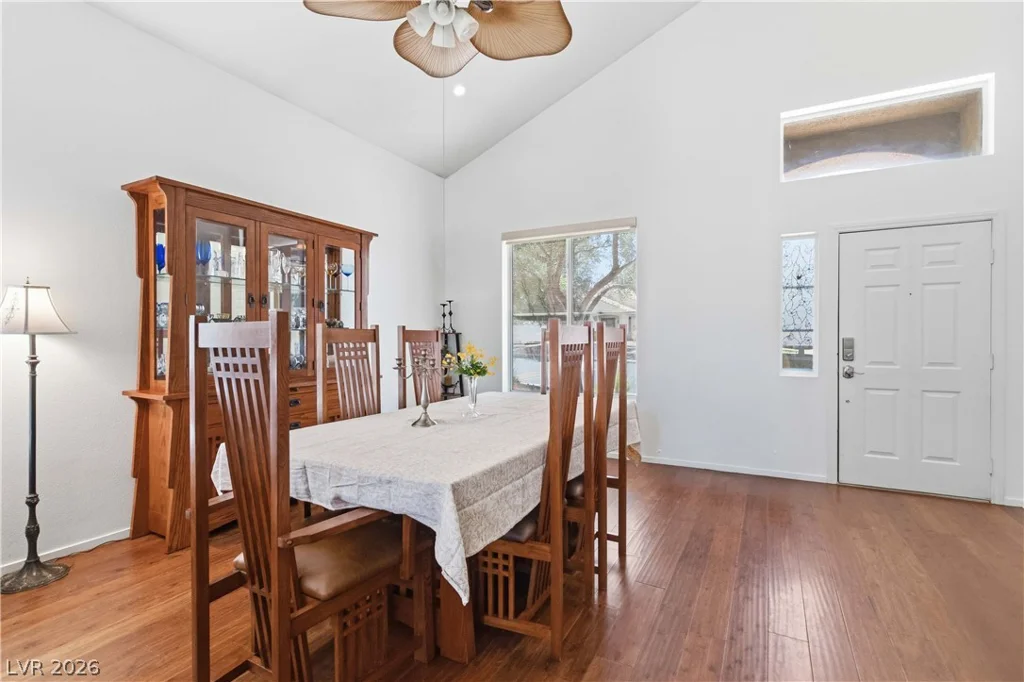 330 Laguna Glen, Henderson, NV 89014