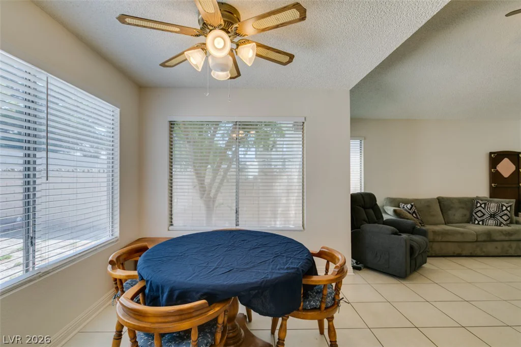 5636 Fairlight, Las Vegas, NV 89142