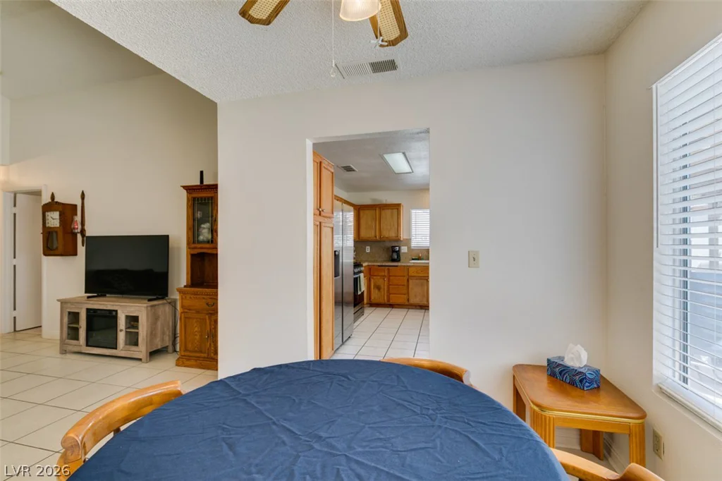 5636 Fairlight, Las Vegas, NV 89142