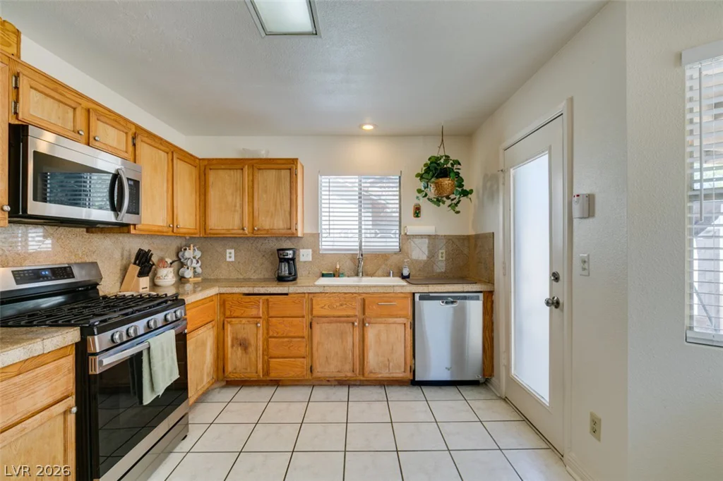 5636 Fairlight, Las Vegas, NV 89142