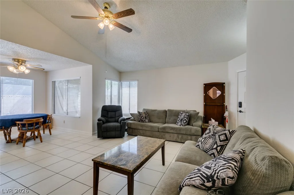 5636 Fairlight, Las Vegas, NV 89142