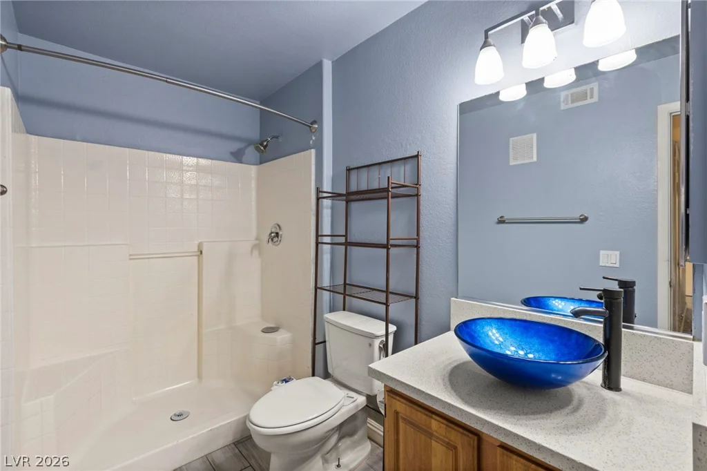 5710 Tropicana, Las Vegas, NV 89122