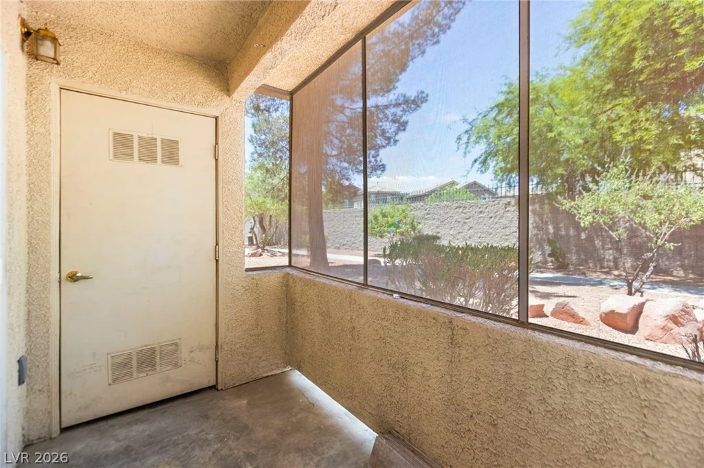 5710 Tropicana, Las Vegas, NV 89122