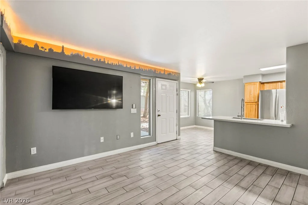 5710 Tropicana, Las Vegas, NV 89122