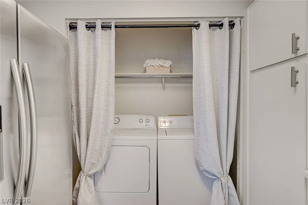 3150 Soft Breezes, Las Vegas, NV 89128
